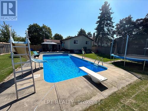 26 Wright Crescent, Caledon, ON - Outdoor With In Ground Pool With Backyard