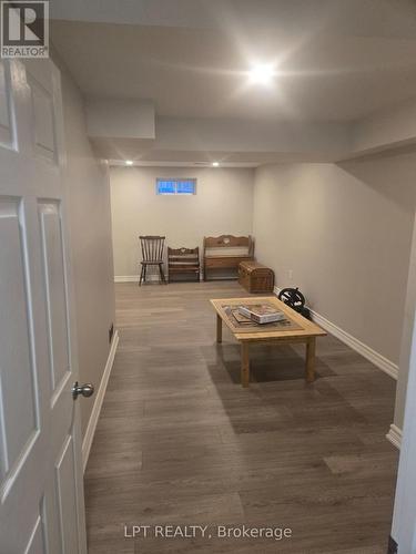 26 Wright Crescent, Caledon, ON - Indoor Photo Showing Other Room