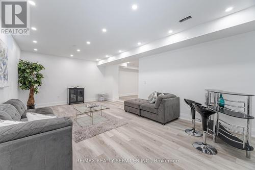 3 Bonnyview Drive, Toronto, ON - Indoor
