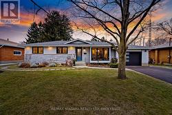 7 KING'S GRANT ROAD  St. Catharines (Lakeshore), ON L2N 2R9