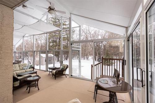 702 Haney St, Winnipeg, MB 