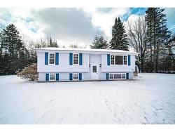 43 Susan DR  Lincoln, NB E3B 7G8