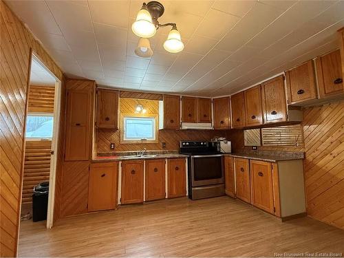 29 Albert Rd, Saint-Jacques, NB 