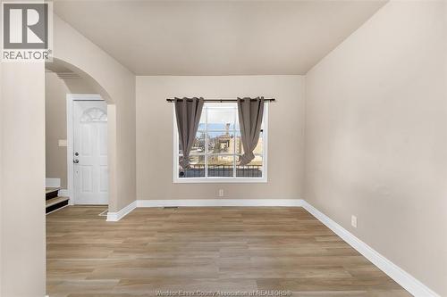 811 Elliott, Windsor, ON - Indoor Photo Showing Other Room