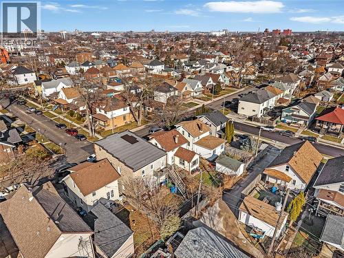 811 Elliott, Windsor, ON - Outdoor