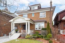 91 NORTHCLIFFE BOULEVARD  Toronto, ON M6H 3H3