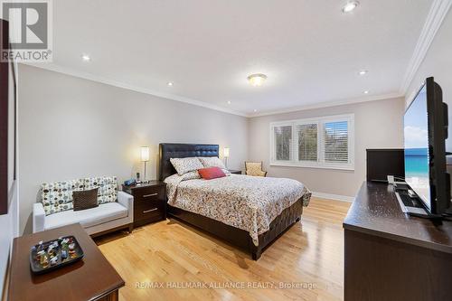 28 Preakness Drive, Toronto, ON - Indoor Photo Showing Bedroom