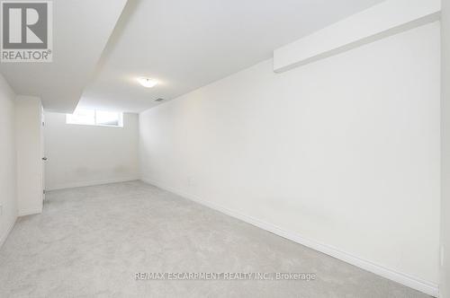 3923 Koenig Road, Burlington, ON - Indoor