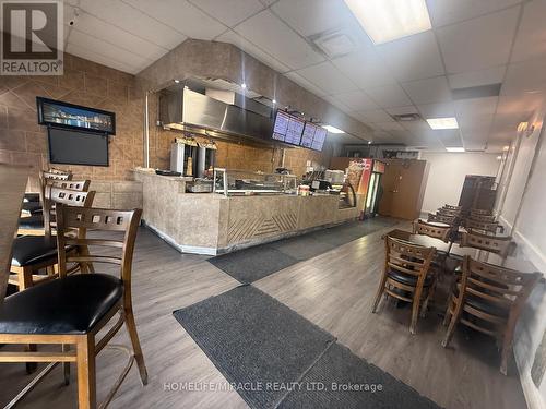 1900 Lakeshore Road W, Mississauga, ON 