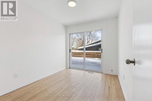 520 Teakwood Drive, Waterloo, ON - Indoor Photo Showing Other Room