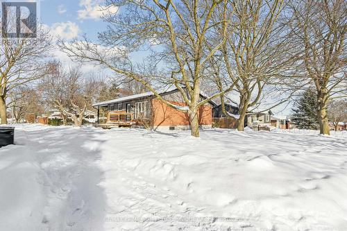520 Teakwood Drive, Waterloo, ON - Outdoor