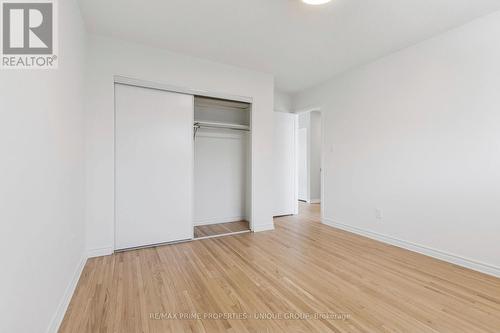 520 Teakwood Drive, Waterloo, ON - Indoor Photo Showing Other Room