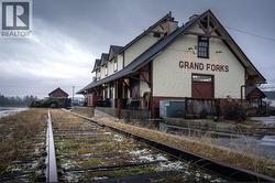 7654 DONALDSON Drive  Grand Forks, BC V0H 1H2
