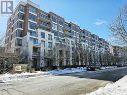 616 - 39 UPPER DUKE CRESCENT  Markham, ON L6G 0B8
