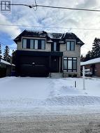 81 CHILD DRIVE  Aurora, ON L4G 1Y8