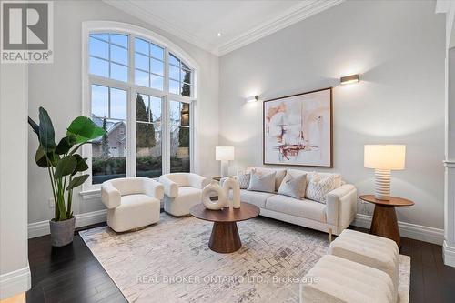 459 Deer Ridge Drive, Kitchener, ON - Indoor Photo Showing Living Room