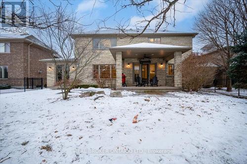 459 Deer Ridge Drive, Kitchener, ON - Outdoor