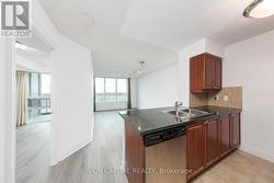 2509 - 15 GREENVIEW AVENUE  Toronto, ON M2M 4M7