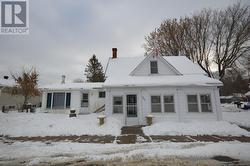 235 RENFREW AVENUE W  Renfrew, ON K7V 2Y7