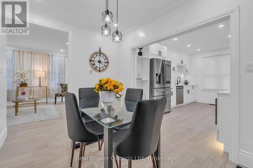 445 Moore Street, Cambridge, ON - Indoor Photo Showing Dining Room