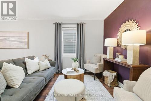 115 Banting Avenue, Oshawa (Central), ON - Indoor Photo Showing Living Room