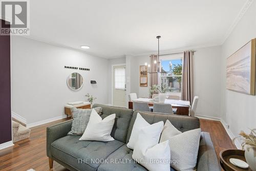 115 Banting Avenue, Oshawa (Central), ON - Indoor Photo Showing Living Room