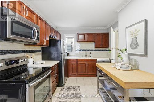 115 Banting Avenue, Oshawa (Central), ON - Indoor Photo Showing Kitchen