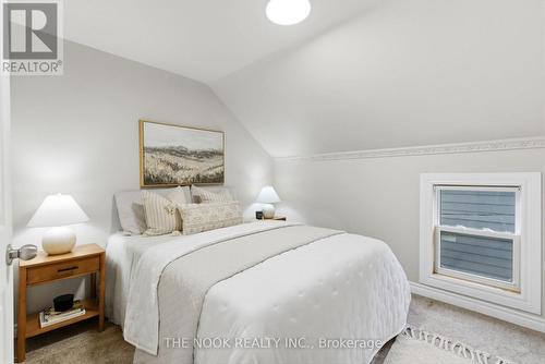 115 Banting Avenue, Oshawa (Central), ON - Indoor Photo Showing Bedroom