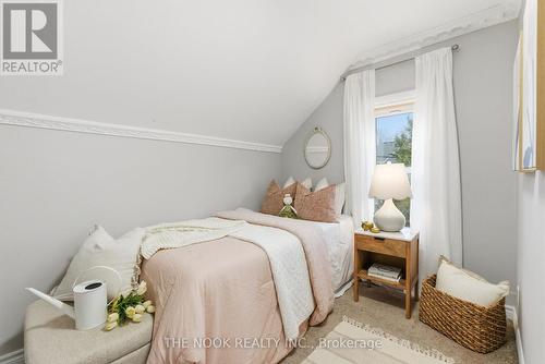 115 Banting Avenue, Oshawa (Central), ON - Indoor Photo Showing Bedroom