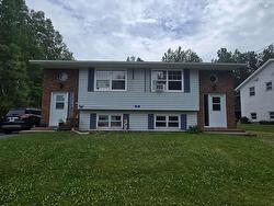 90 Fourteenth Street  Trenton, NS B0K 1X0