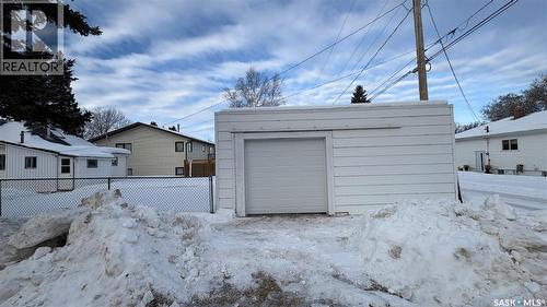 2002 3Rd Street, Rosthern, SK - Outdoor