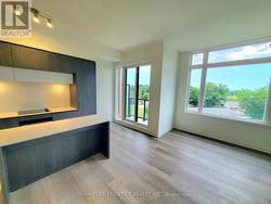 219 - 8 STECKLEY HOUSE LANE  Richmond Hill, ON L4S 0N1