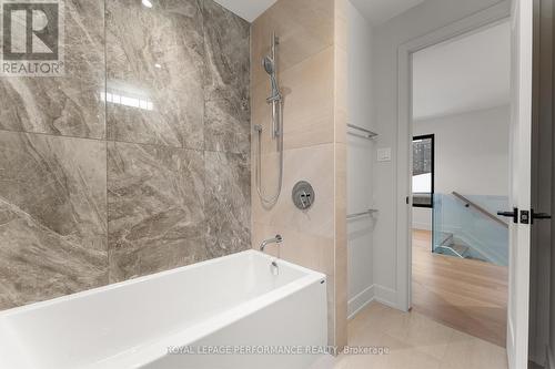 304 Selby Avenue, Ottawa, ON - Indoor Photo Showing Bathroom