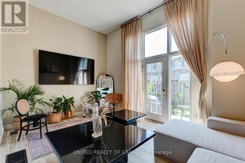 1264 Limberlost Road, London North, ON - Indoor