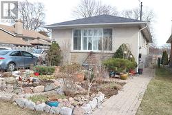 B1 - 11 BANKFIELD DRIVE  Toronto, ON M9V 2P5