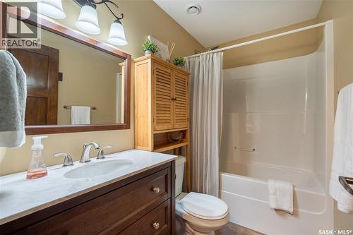 609 Cedar Close, Beaver River Rm No. 622, SK - Indoor Photo Showing Bathroom