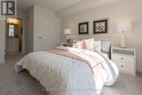 2 William Shearn Crescent, Markham, ON - Indoor Photo Showing Bedroom