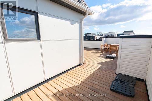 2 William Shearn Crescent, Markham, ON - Outdoor With Exterior