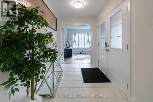 2 William Shearn Crescent, Markham, ON - Indoor Photo Showing Other Room