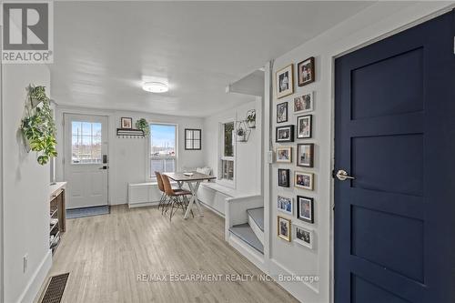 199 Barton Street W, Hamilton, ON - Indoor Photo Showing Other Room