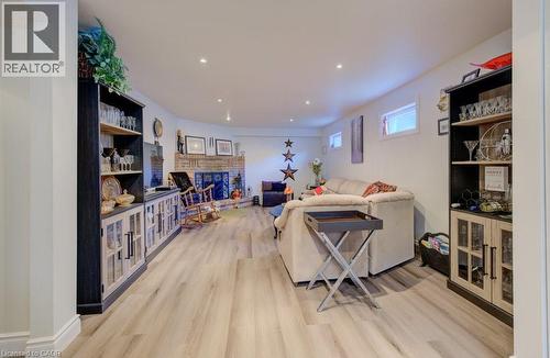 34 Willow Green Court, Kitchener, ON - Indoor