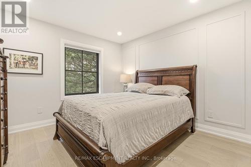 759 Shadeland Avenue, Burlington, ON - Indoor Photo Showing Bedroom