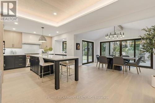 759 Shadeland Avenue, Burlington, ON - Indoor