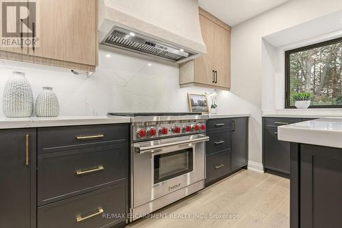 759 Shadeland Avenue, Burlington, ON - Indoor Photo Showing Kitchen