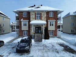 APT. 1-2190 Rue Isaac-Jogues  Saint-Jérôme, QC J7Y 0A2