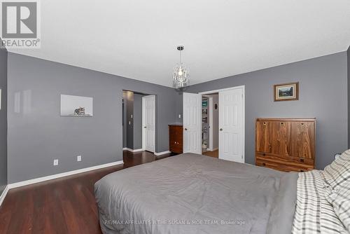 59 Birchbank Crescent, Ottawa, ON - Indoor Photo Showing Bedroom