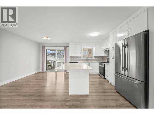 245 Adventure Road, Kelowna, BC - Indoor Photo Showing Kitchen With Stainless Steel Kitchen