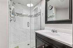 Ensuite bathroom - 