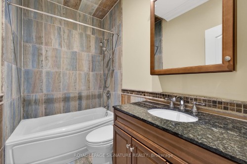 26 Alai Circle, Markham, ON - Indoor Photo Showing Bathroom