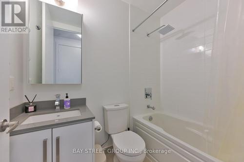 Lph04 - 5180 Yonge Street, Toronto, ON - Indoor Photo Showing Bathroom